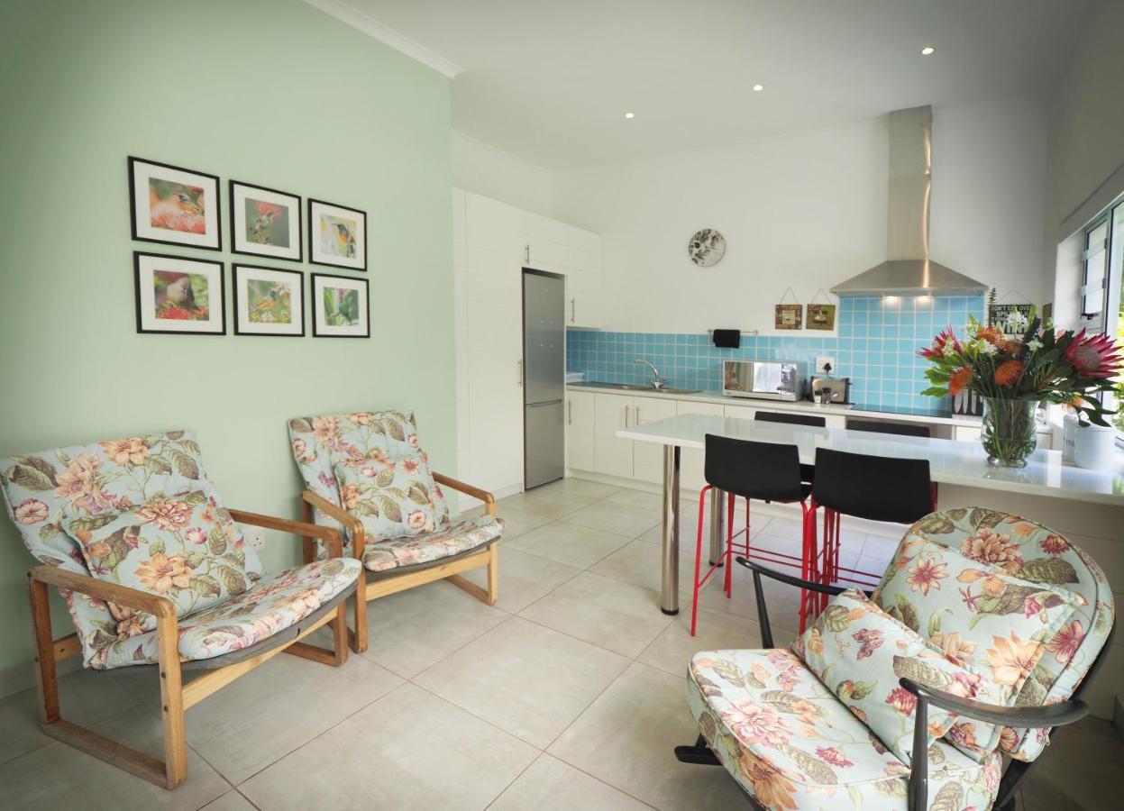 Waterland Lodge Hout Bay Extérieur photo