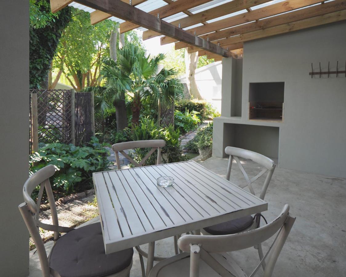 Waterland Lodge Hout Bay Extérieur photo